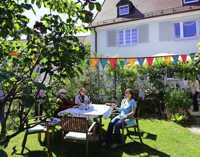Lauschig: Der Garten von Barbara Reif ...nau   wie  rund 20 andere Bewohner.     | Foto: Rita Eggstein