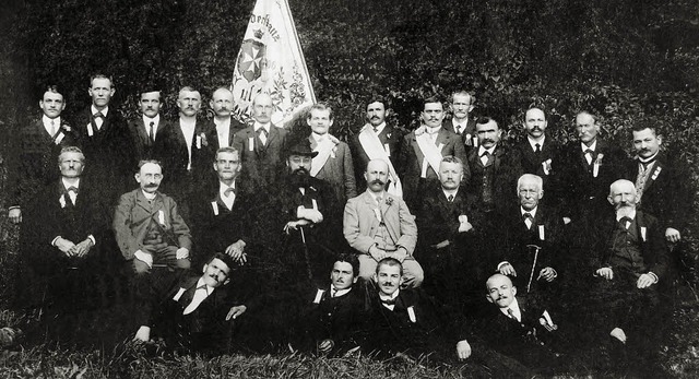 Der Mnnergesangverein um 1910   | Foto: Repro: Dieter Fleig