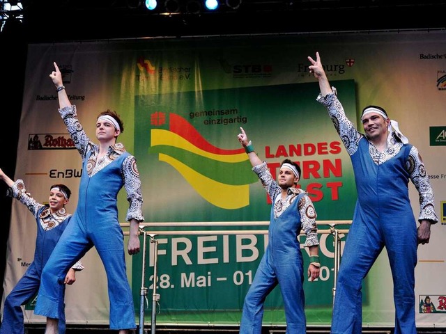 Das Landesturnfest in Freiburg wurde a...bend mit viel Musik und Show erffnet.  | Foto: Thomas Kunz