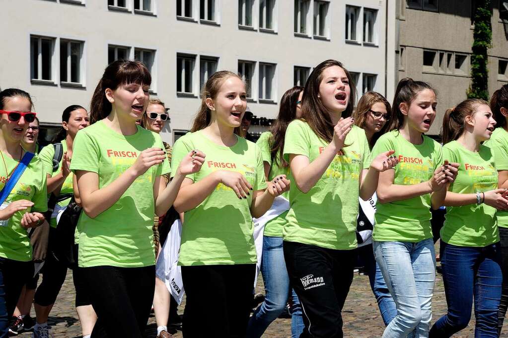 Ein Festumzug durch die Innenstadt bildete den Abschluss des Landesturnfests in Freiburg.