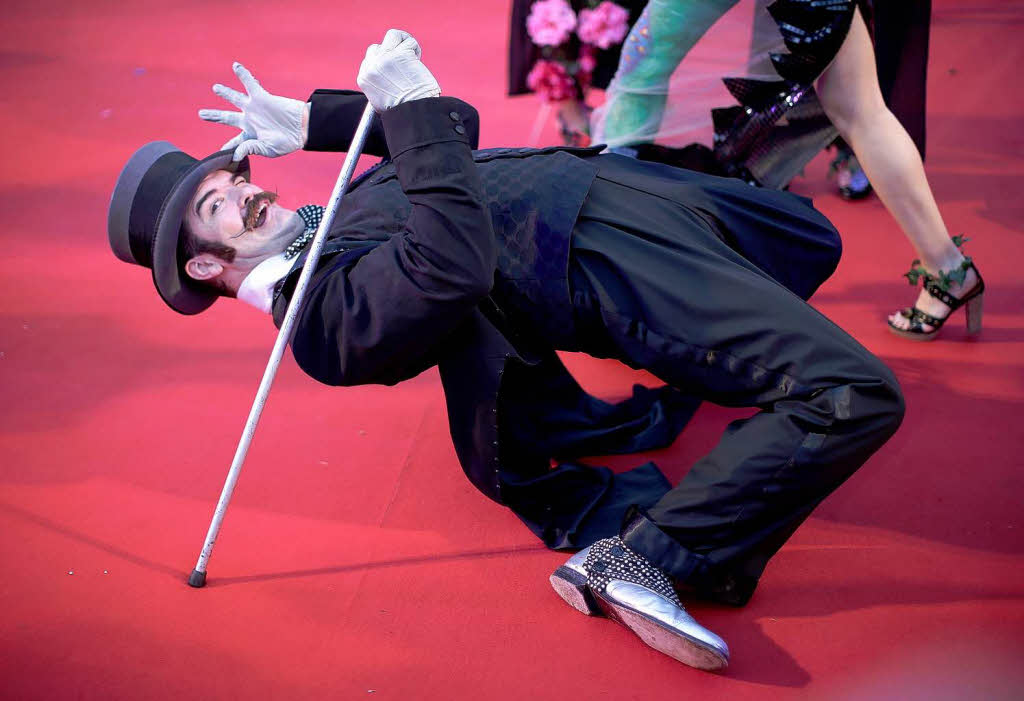 Promis werben beim Life Ball in Wien um Spenden fr den Kampf gegen HIV und Aids – und amsieren sich nebenbei ganz wunderbar.
