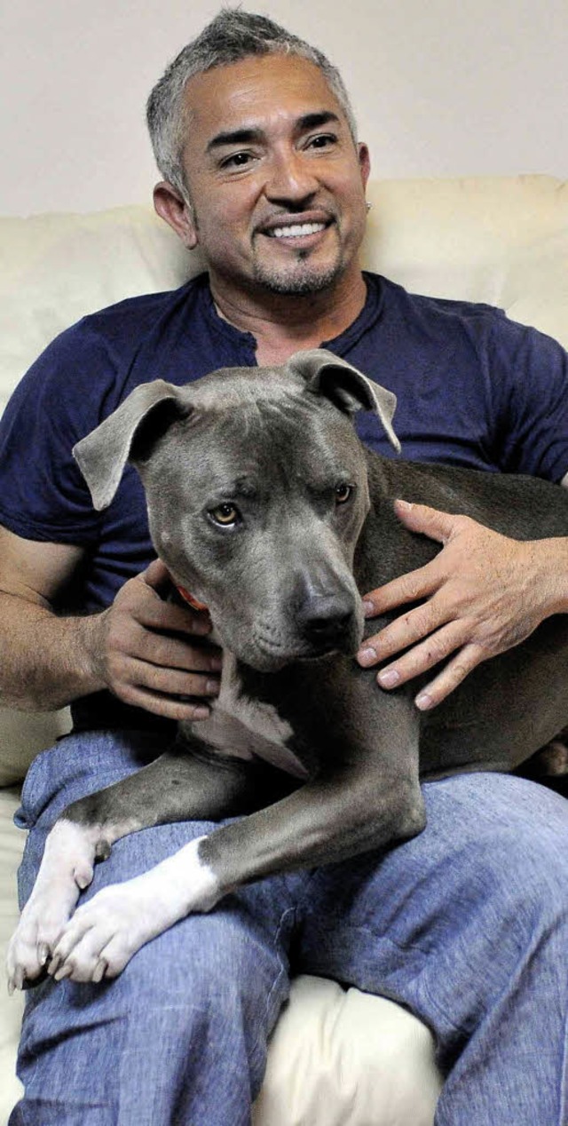 Cesar Millan sieht sich selbst als weltgrten Hundefan.   | Foto: DPA