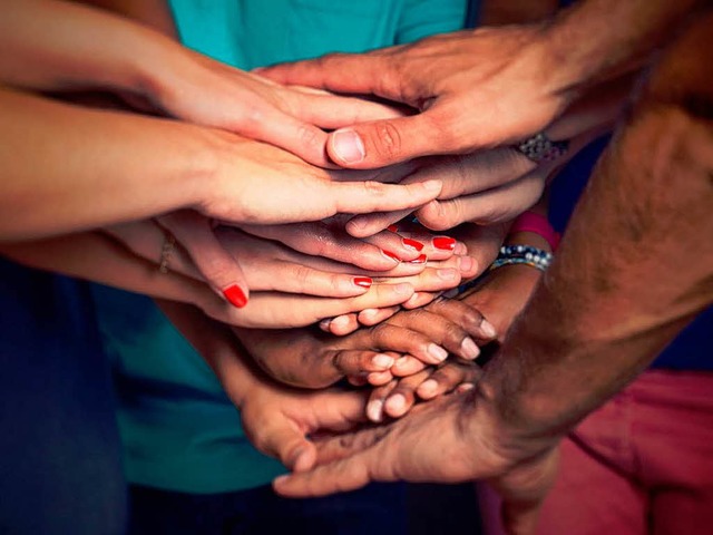 Selbsthilfegruppen knnen helfen.   | Foto:  lassedesignen (fotolia)