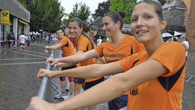 Laufen im Team macht Spa: Beim Stadtlauf sind die Teammeldungen angestiegen.   | Foto: Archivbild: Barbara Ruda