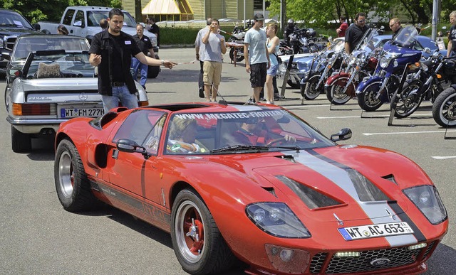 Einer der Blickfnge beim Sommerfest war ein Ford GT40.    | Foto: Miloslavic