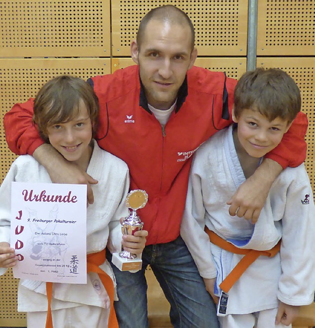 Erfolgreiche Judoka: Chris Leibe, Philipp Geimer, Luka Steinebronner (von links)  | Foto: privat