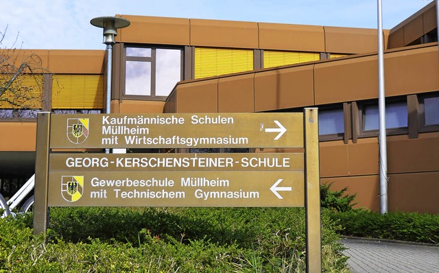 Die beruflichen Schulen sollen in Mll...eses Votum aus Stuttgart auf Emprung.  | Foto: F. Mayer