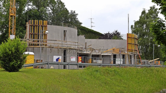 Geht zgig voran: Der Neubau des Gemei...i an der Riehenstrae in Stetten Sd.   | Foto: Nikolaus Trenz