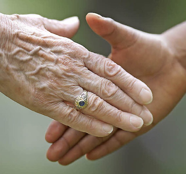 Beim Thema Demografie gehen  SPD-Frakt...  Stadt zuknftig nicht Hand in Hand.   | Foto: DPA