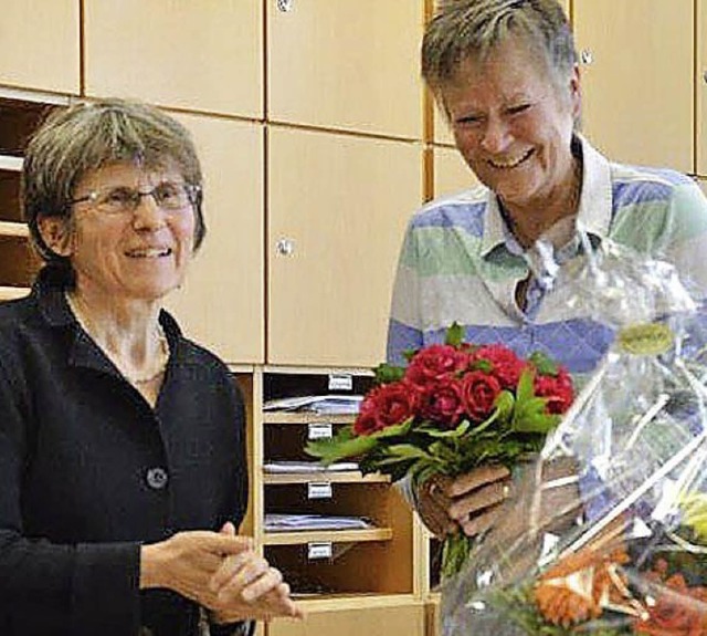 40 Jahre im Schuldienst: Margret Overh...und  Gabriele Meier-Hhnle (von links)  | Foto: HTS