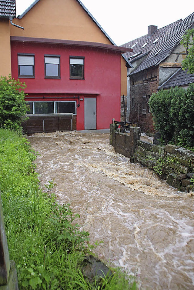 Das Hochwasser im Jahr 2013 in Mnchweier   | Foto: Archiv: E.Sieberts