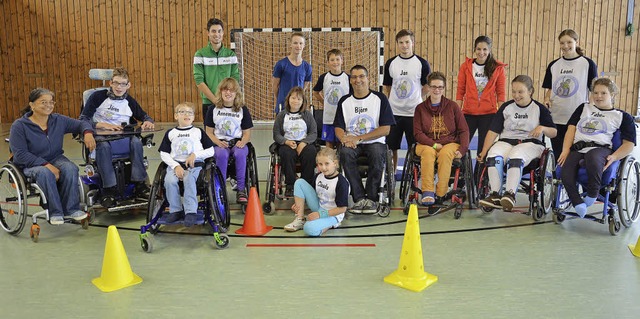 Stolz auf den Rolli-Fhrerschein: die ... in der Luttinger Mslehalle leitete.   | Foto: Christiane Weishaupt