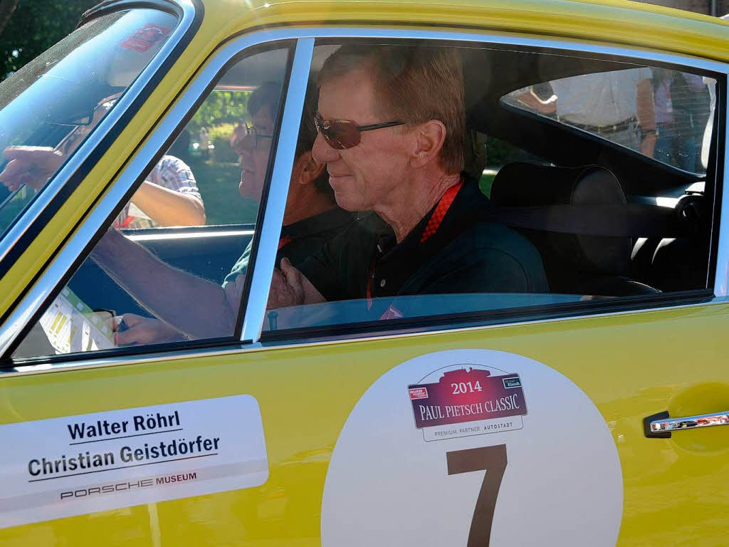 Walter Rhrl und Christian Geistdrfer in ihrem Porsche 911
