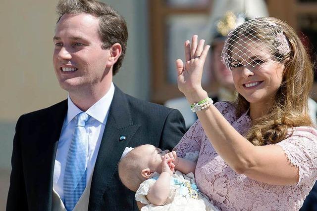 Schwedens se Prinzessin Leonore verschlft ihre Taufe