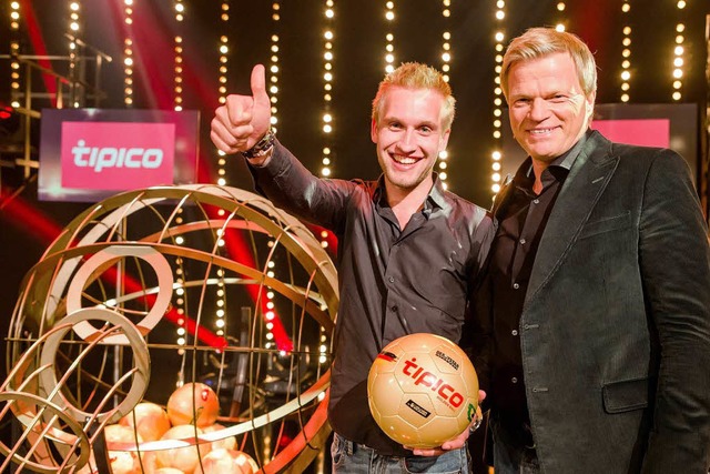 Der Freiburger Student David Wanner und Oliver Kahn.  | Foto: Nadine Rupp