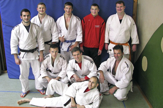 Erfolgreiches Judo-Team: Daniel Witt, ...end v. l.);  Philipp Geimer (liegend)   | Foto: privat