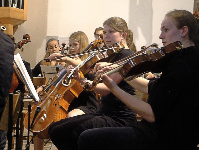 <Text>Mit Frische und impulsiver Leben...ischen Stadtkirche Schopfheim</Text>.   | Foto: Roswitha Frey