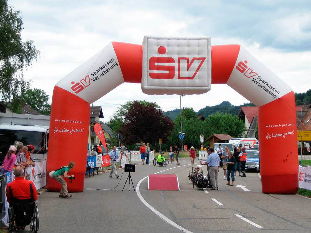 Der Startbereich des Einzelzeitfahrens bei der Schule in Prechtal.