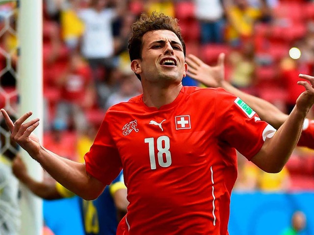 Admir Mehmedi nach seinem Treffer zum 1:1 im WM-Spiel Schweiz gegen Ecuador  | Foto: AFP