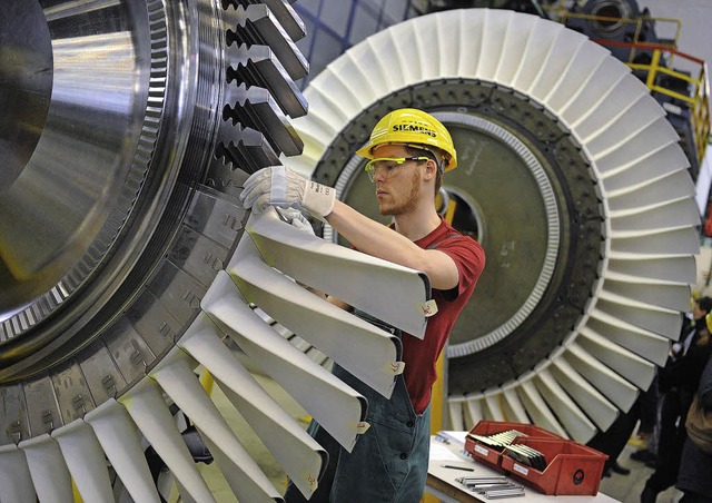 Siemens will vor allem das eigene Gasturbinengeschft strken.    | Foto: DPA