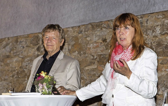 Wolf-Dieter und Connie Hasenclever ste...brikgesprchen das Netzwerk NFTE vor.   | Foto: Gabriele Zahn