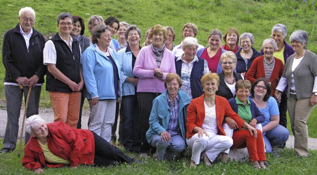 Gymnastiklehrerin Gisela Klein (vorne ...von Anfang an zu ihren Kursen kommen.   | Foto: Ulrike Spiegelhalter