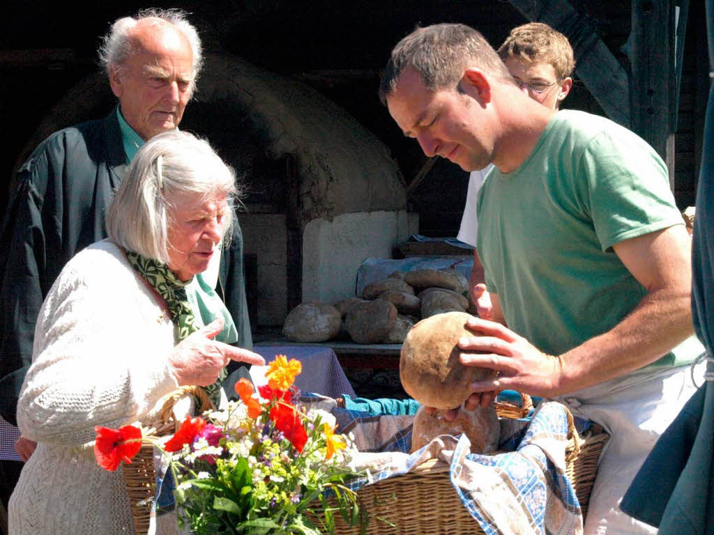 Malerische Szenen waren das augenfllige Charakteristikum des Kunststckchen-Marktes am Klausenhof