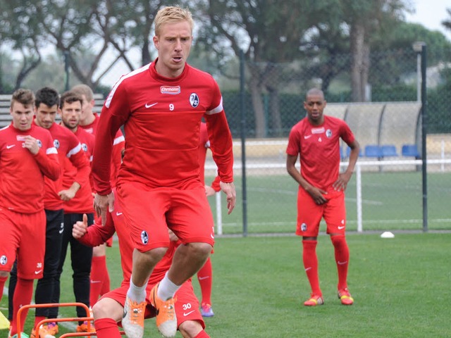 Neigt zu  eigenwilligen Pressemitteilungen: Mike Hanke  | Foto: schn