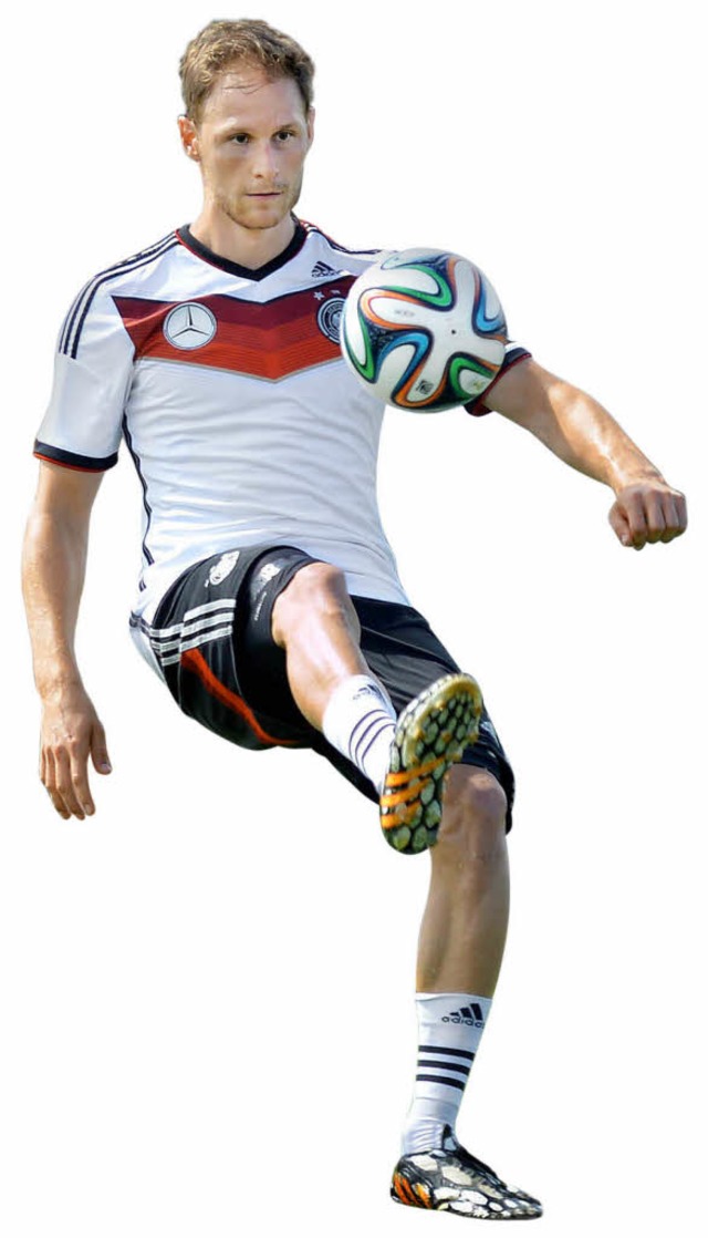 Der Ball-Akrobat:Benedikt Hwedes  | Foto: dpa