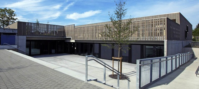 Erste Station der Architekturrundfahrt...ingen, die 2013 fertiggestellt wurden.  | Foto: fuchs Maucher Architekten