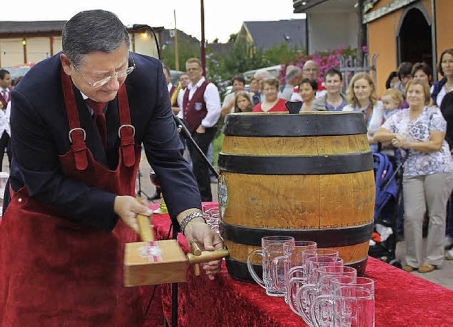 Brgermeister Henrich Dixa wird auch i...as Wein- und Gassenfest findet statt.   | Foto: Archiv:Adelbert Mutz