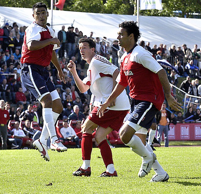 Vor acht Jahren spielte die costa-rica...haft in Lahr gegen eine Bild-Auswahl.   | Foto: Archiv: M. Bamberger