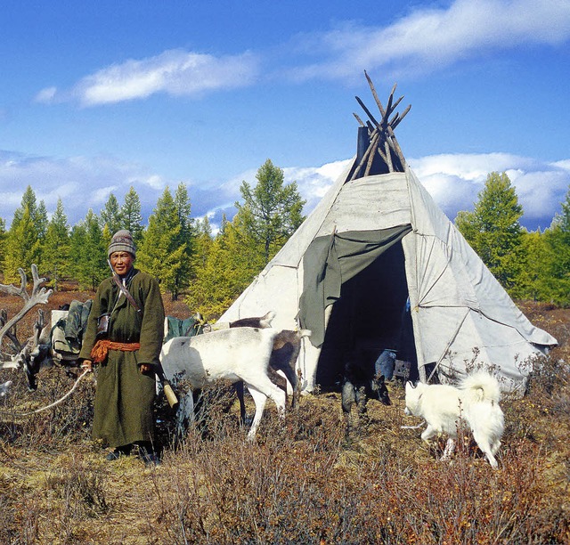 Nomaden in der Mongolei leben in Jurten.   | Foto: Andreas Hutter