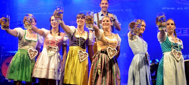 Sechs fesche Bad Krozingerinnen stemmt...afia schon in den Startlchern stand.   | Foto: Susanne Mller