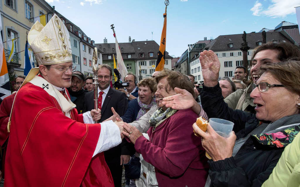 Feierliche Fhrungswechsel im Mnster: Stephan Burger ist neuer Erzbischof von Freiburg