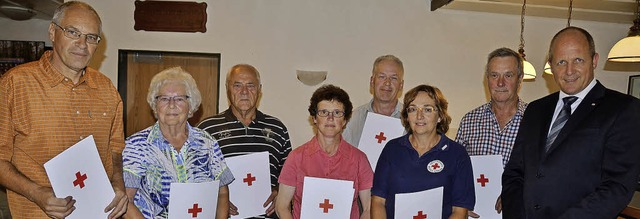 Sasbach.  Die bei der DRK-Arbeitskreis...re Mitgliedschaft wurde selbst geehrt.  | Foto: Roland Vitt