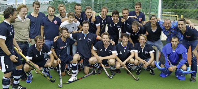 So gut, so happy: Die Hockeyspieler von 1844 steigen auf.   | Foto: golecki