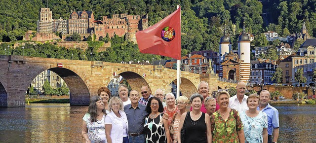 17 Herzen und noch mehr in Heidelberg ...er Schuljahrgang 1954 genoss den Tag.   | Foto: Privat