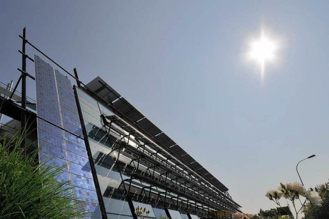 Freiburger Solar-Fabrik will wieder wachsen