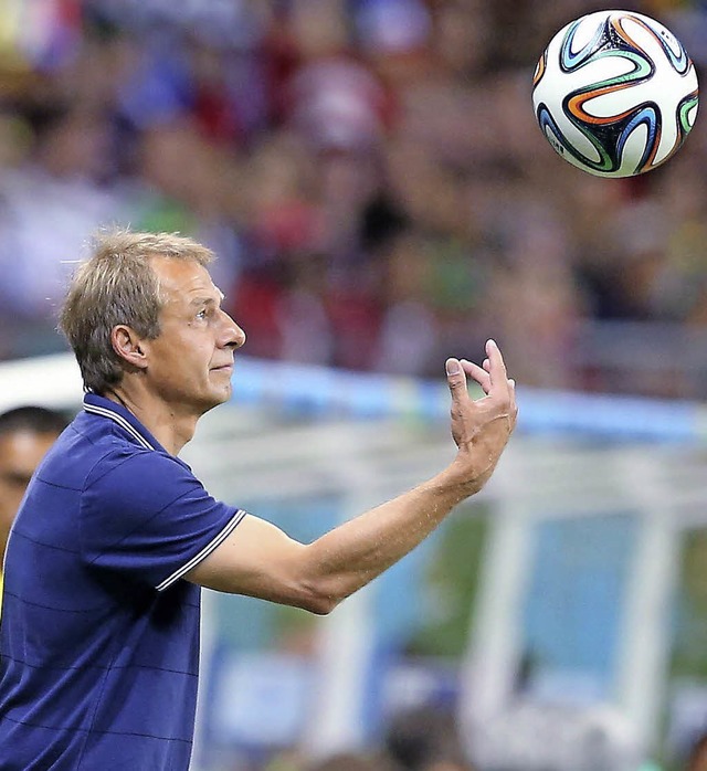 Auf ein Neues in vier Jahren: US-Coach Jrgen Klinsmann  | Foto: dpa
