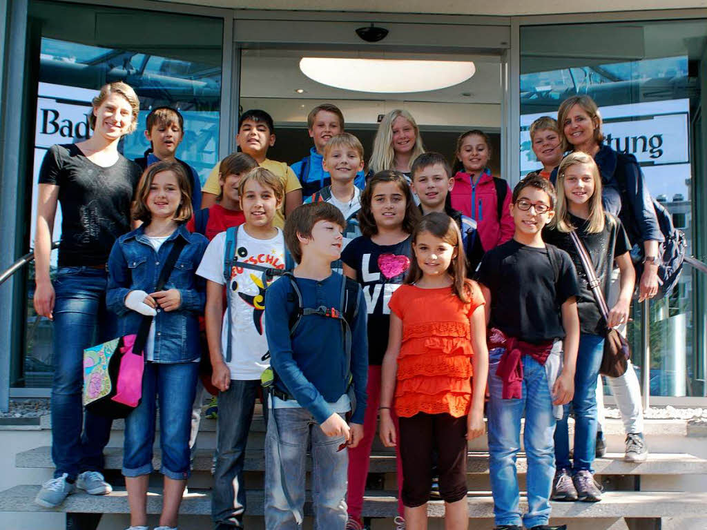 Die Klasse 4a der Astrid-Lindgren-Grundschule Hauingen mit ihrer Lehrerin Konstanze Vosseler. Die Klasse 4a der Astrid-Lindgren-Grundschule Hauingen mit ihrer Lehrerin Konstanze Vosseler.