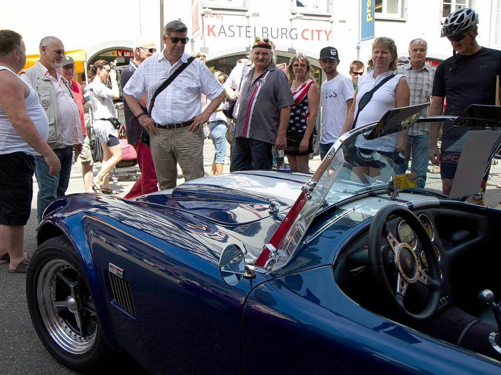 Impressionen von Oldtimer Show und Aktionen beim verkaufsoffenem Sonntag, den die Waldkircher Werbegemeinschaft auf die Beine gestellt hat.