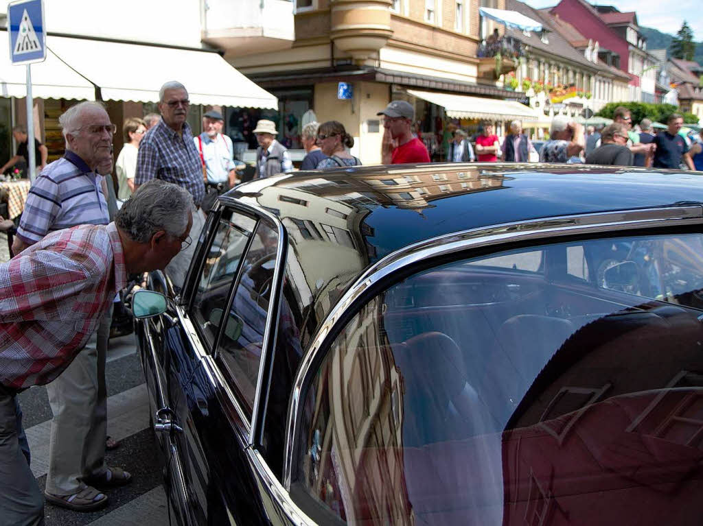 Impressionen von Oldtimer Show und Aktionen beim verkaufsoffenem Sonntag, den die Waldkircher Werbegemeinschaft auf die Beine gestellt hat.