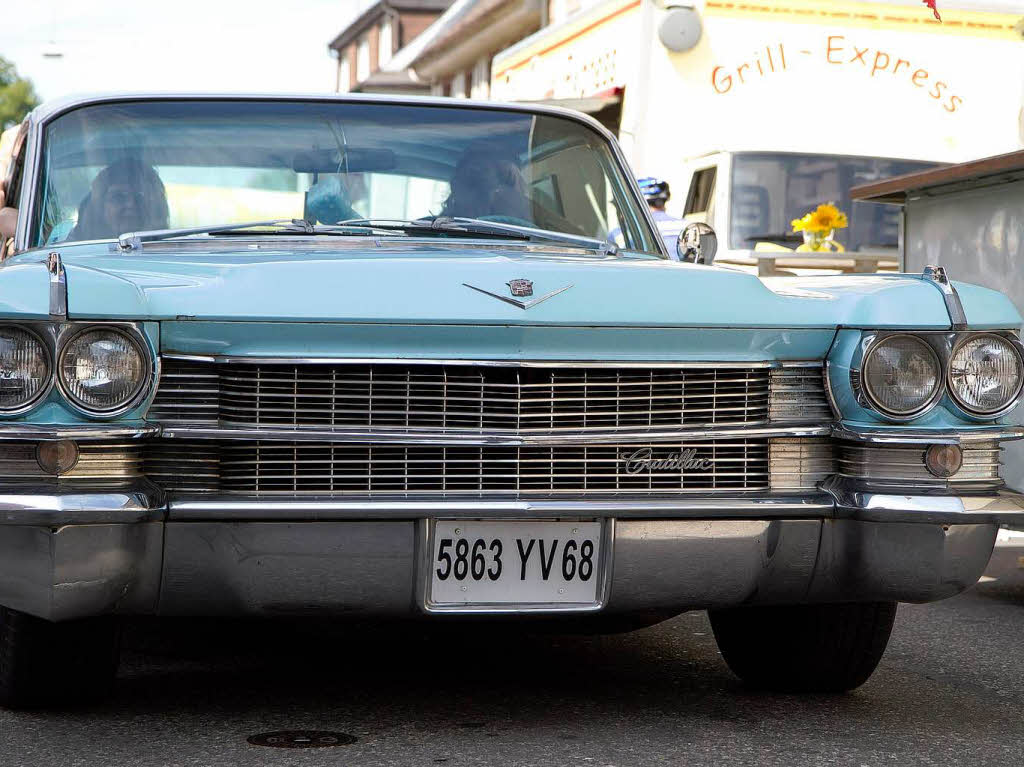 Impressionen von Oldtimer Show und Aktionen beim verkaufsoffenem Sonntag, den die Waldkircher Werbegemeinschaft auf die Beine gestellt hat.