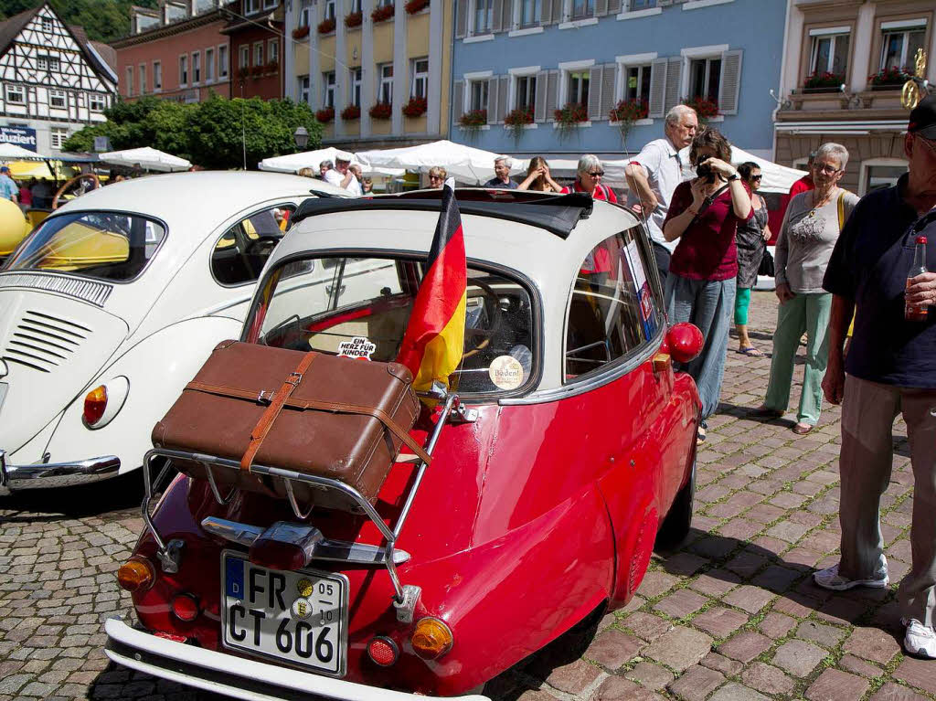Impressionen von Oldtimer Show und Aktionen beim verkaufsoffenem Sonntag, den die Waldkircher Werbegemeinschaft auf die Beine gestellt hat.