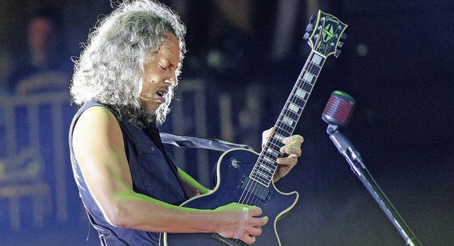 Kirk Hammett bei einem seiner spektakulren Soli   | Foto: Florian Forsbach