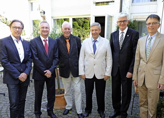 Neu im Aufsichtsrat (von links) ist Ma... und  und Aufsichtsrat Alfred Schtz.   | Foto: weizenecker