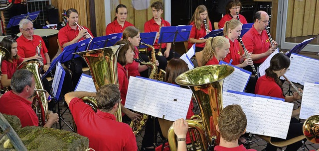 Einen schnen Sommerabend gestaltete d...sikverein Windenreute seinen Zuhrern.  | Foto: Hans-E. Meidhof