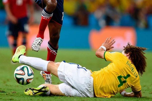 Brasilien rumpelt sich durchs Turnier