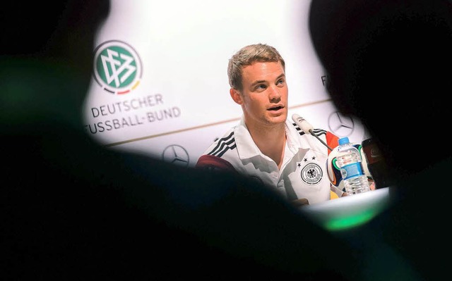 Manuel Neuer: &#8222;Man kann Turniere...d gute Defensivarbeit gewinnen.&#8220;  | Foto: dpa